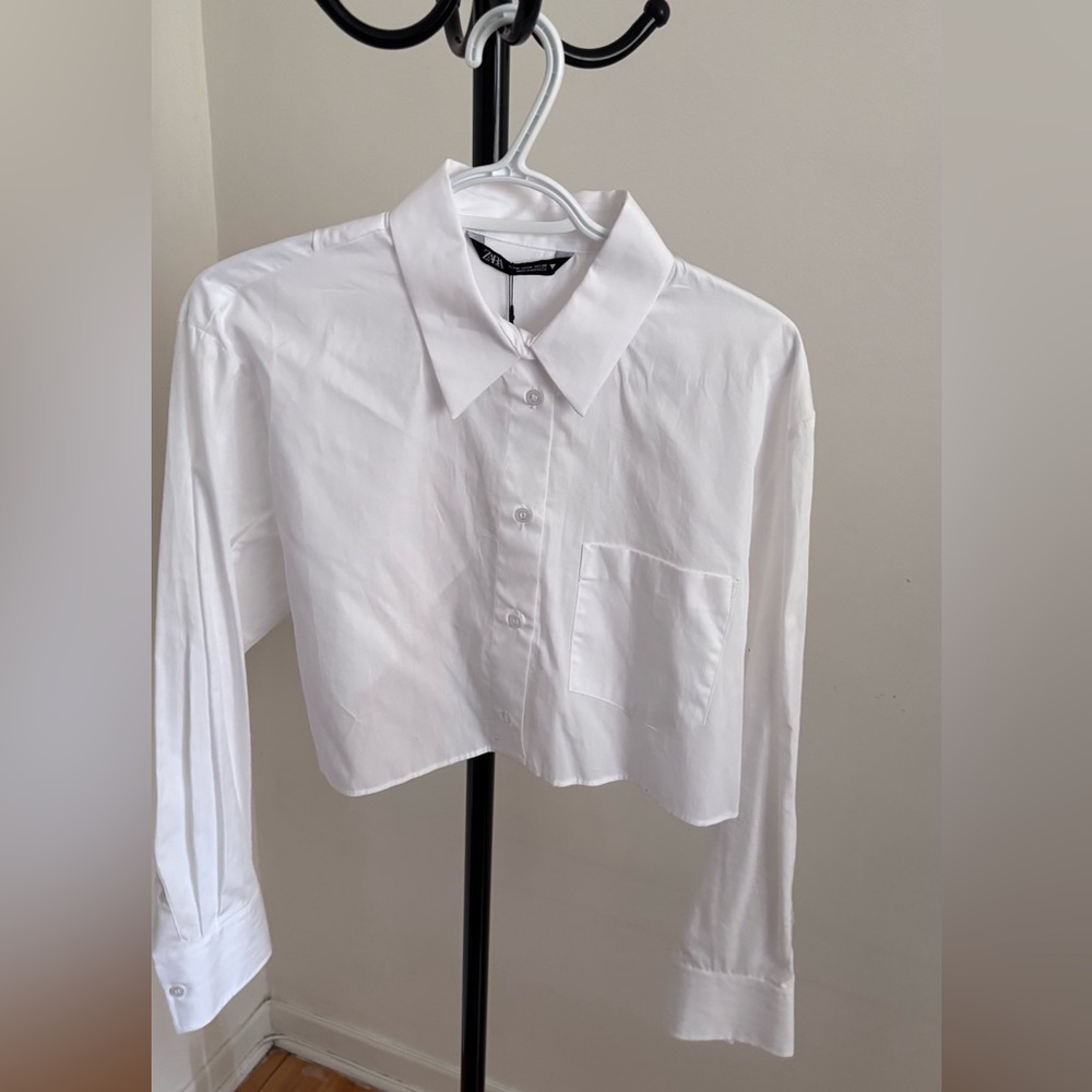 Zara White Cropped Button-Up Shirt